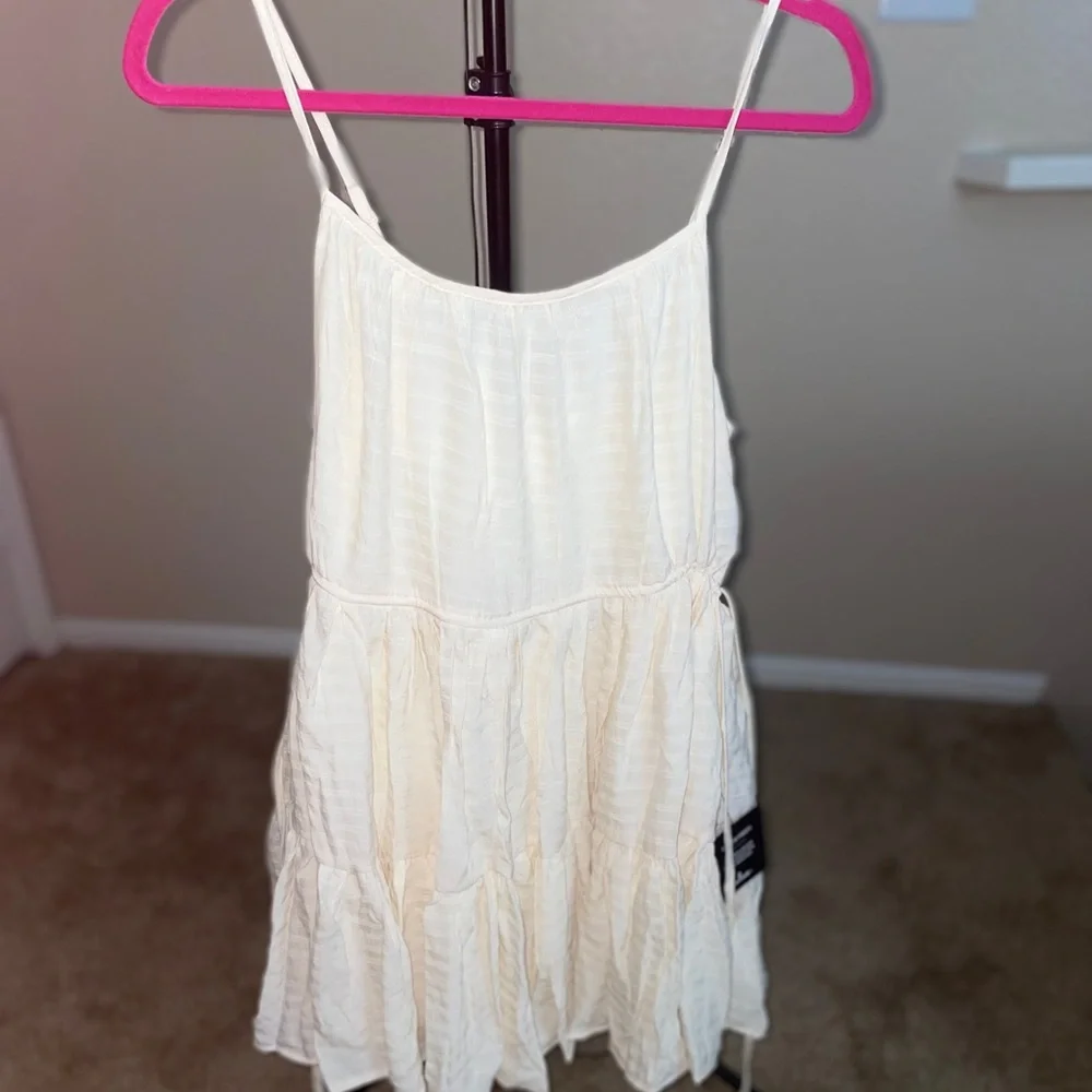 NEW LULUS side tie dress - Picture 7 of 11